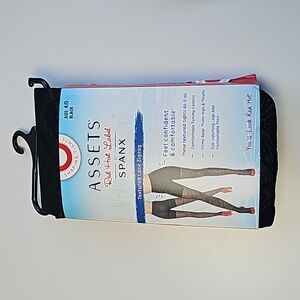 ASSETS by SPANX Textured Lace ZigZag Shaping Tights NWT - Size 4/D